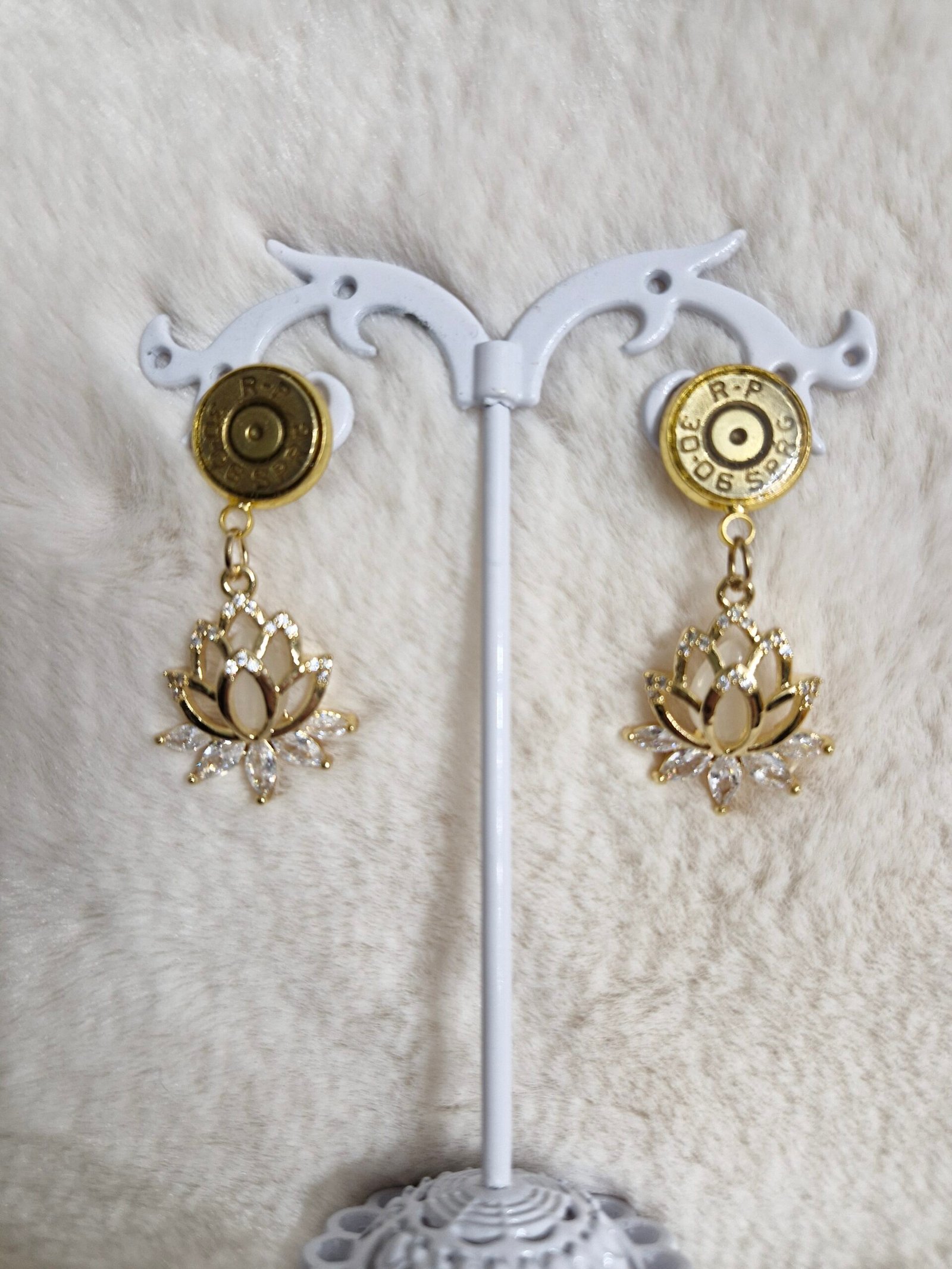Boucles d'oreilles Fleur de lotus – Image 4